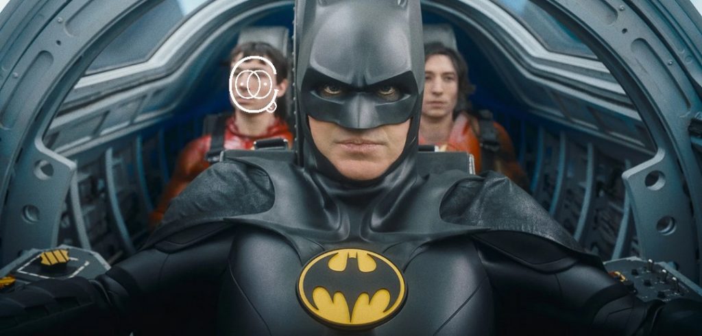 The Flash : Michael Keaton renfile le masque de Batman, quel intérêt ?